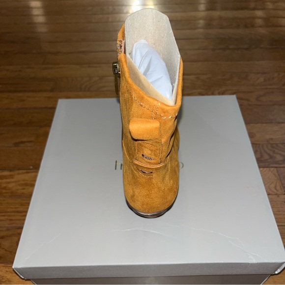 Franco Sarto Sammi Pointy Toe Booties Whiskey & Gold Tone Faux Suede Women’s 6 - Picture 11 of 13